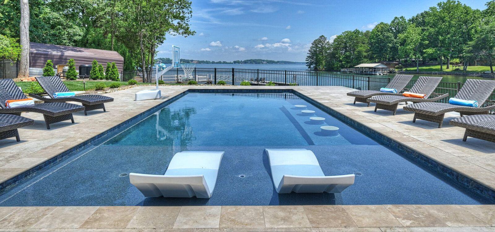 Denver 3 vacation rentals for large groups in Lake Norman