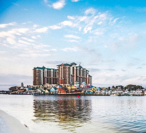 Destin Florida high rise apartments by the sea