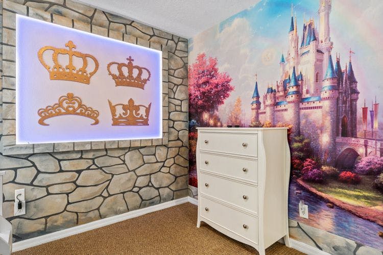 Emerald Island Resort 121 princess themed bedroom