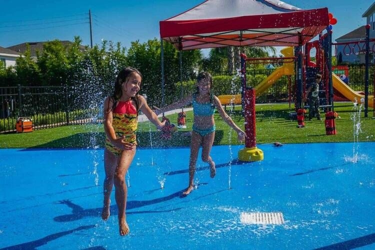 Encore Resort East Side Amenity Center splash pad