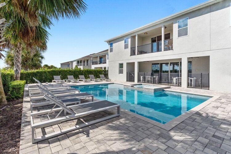 Encore Resort at Reunion vacation rentals, villa setting