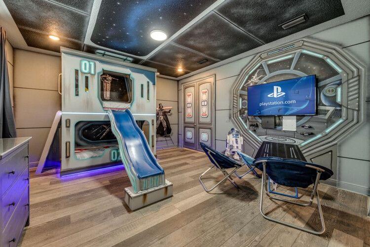 Encore Resort at Reunion 793, themed kids room, Top Villas