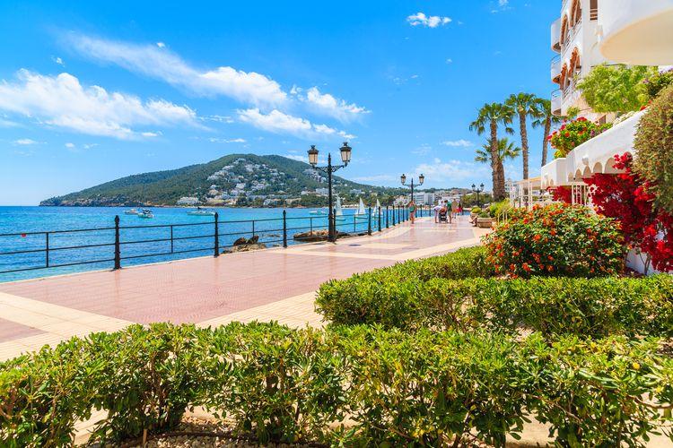 FAQs Santa Eularia waterfront promenade