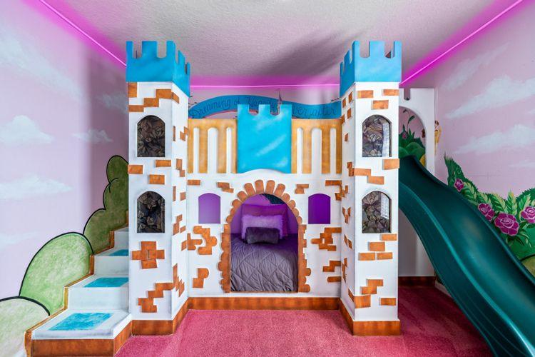 Formosa Gardens 60 princess themed bedroom near Disney World