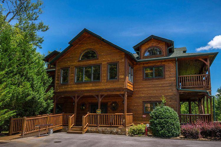 Gatlinburg cabins, Gatlinburg 61 large cabin, Top Villas