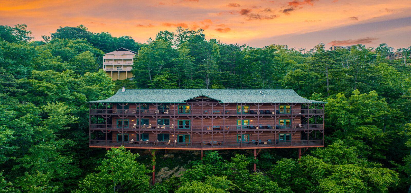 Gatlinburg pet friendly cabins, Gatlinburg 36, Tennessee