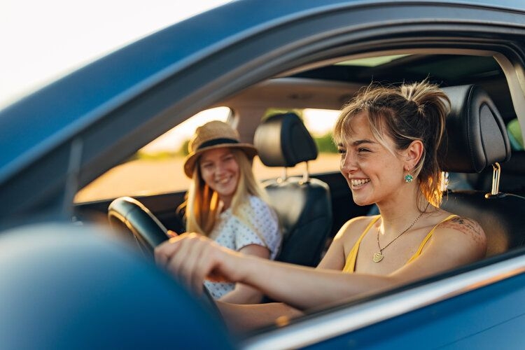 Getting to Reunion Resort, car hire, Top Villas