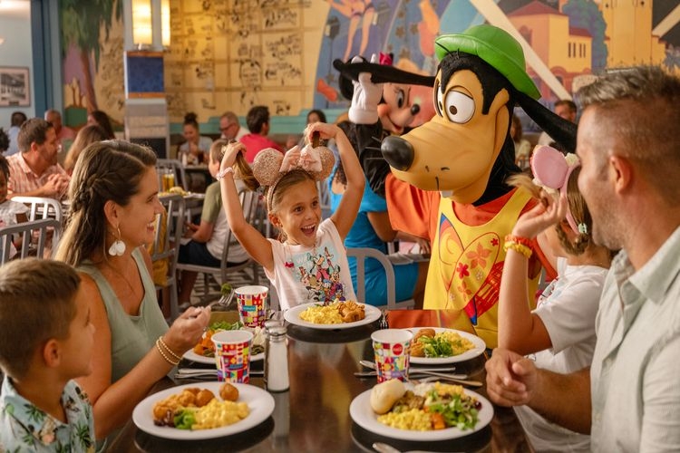 Hollywood Studios restaurants, Goofy dining