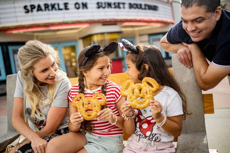 Hollywood Studios restaurants, snacks, Top Villas