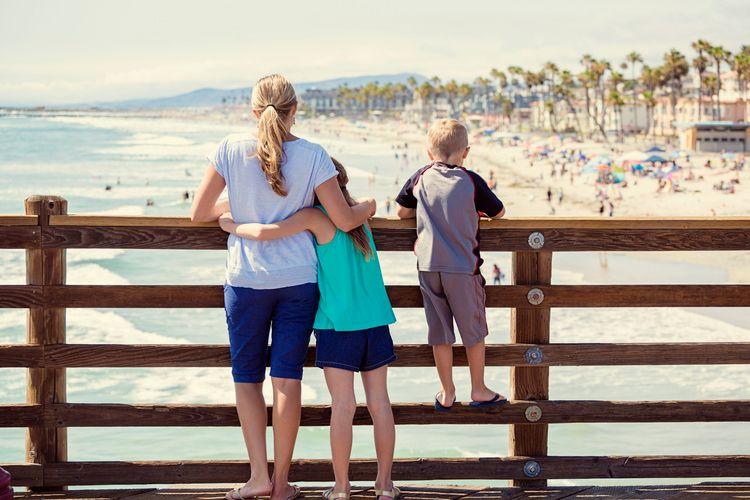 Best time to visit California, summer beach, family, Top Villas
