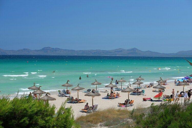 Ibiza vs Majorca, which is best for families, Mallorca beach, Top Villas