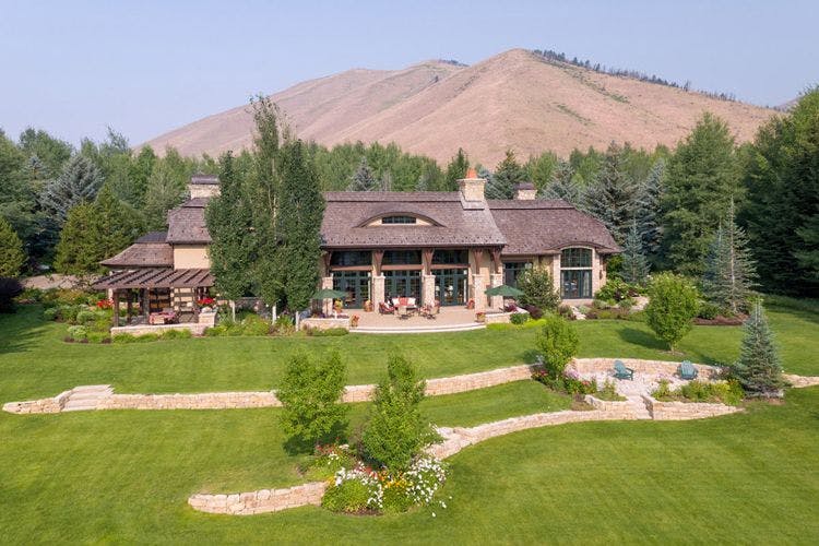 Sun Valley 43 large vacation rental in Idaho surrounded by forest