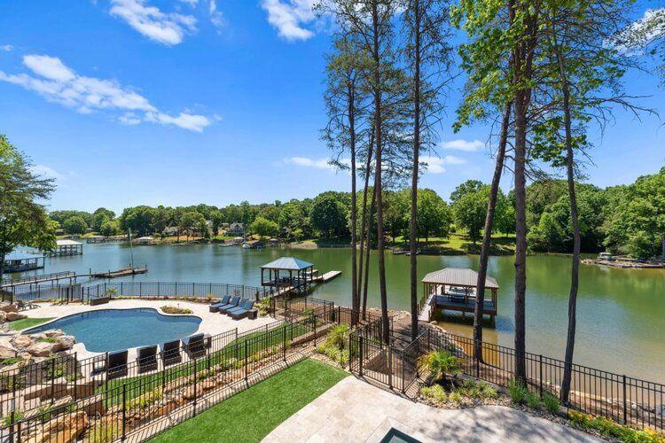 Lake Norman, Sherrills Ford area, Top Villas