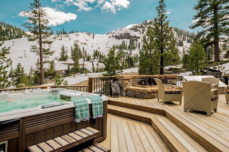 Lake Tahoe ski chalets, Lake Tahoe 199, hot tub, Top Villas