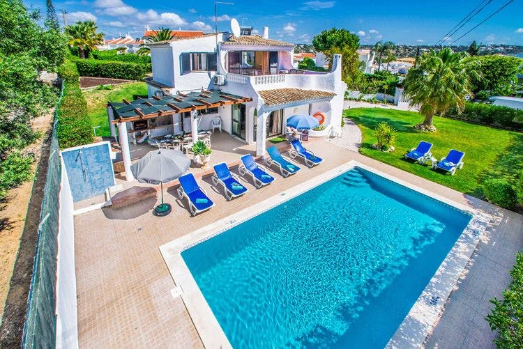Large family villas in Portugal - Villa Miramar Algarve traditional Portuguese villa with large pool and sun loungers outside
