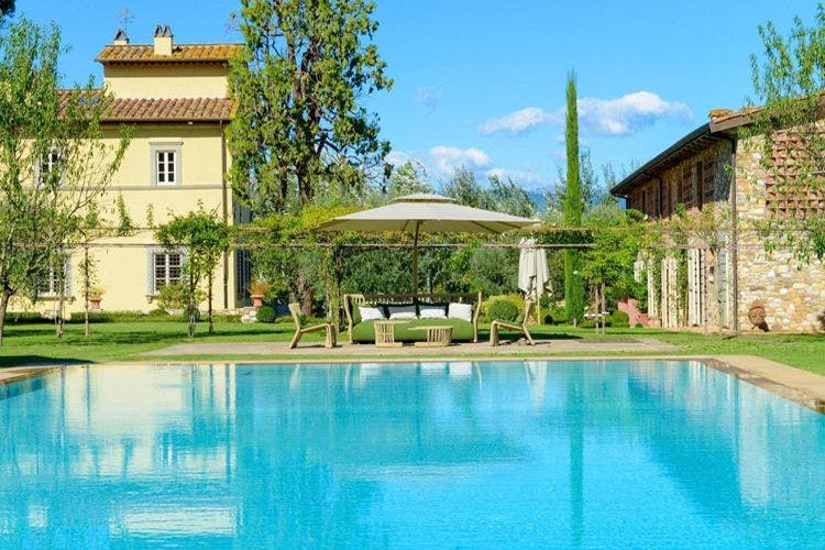 Orfea Estate Lucca villa with pool