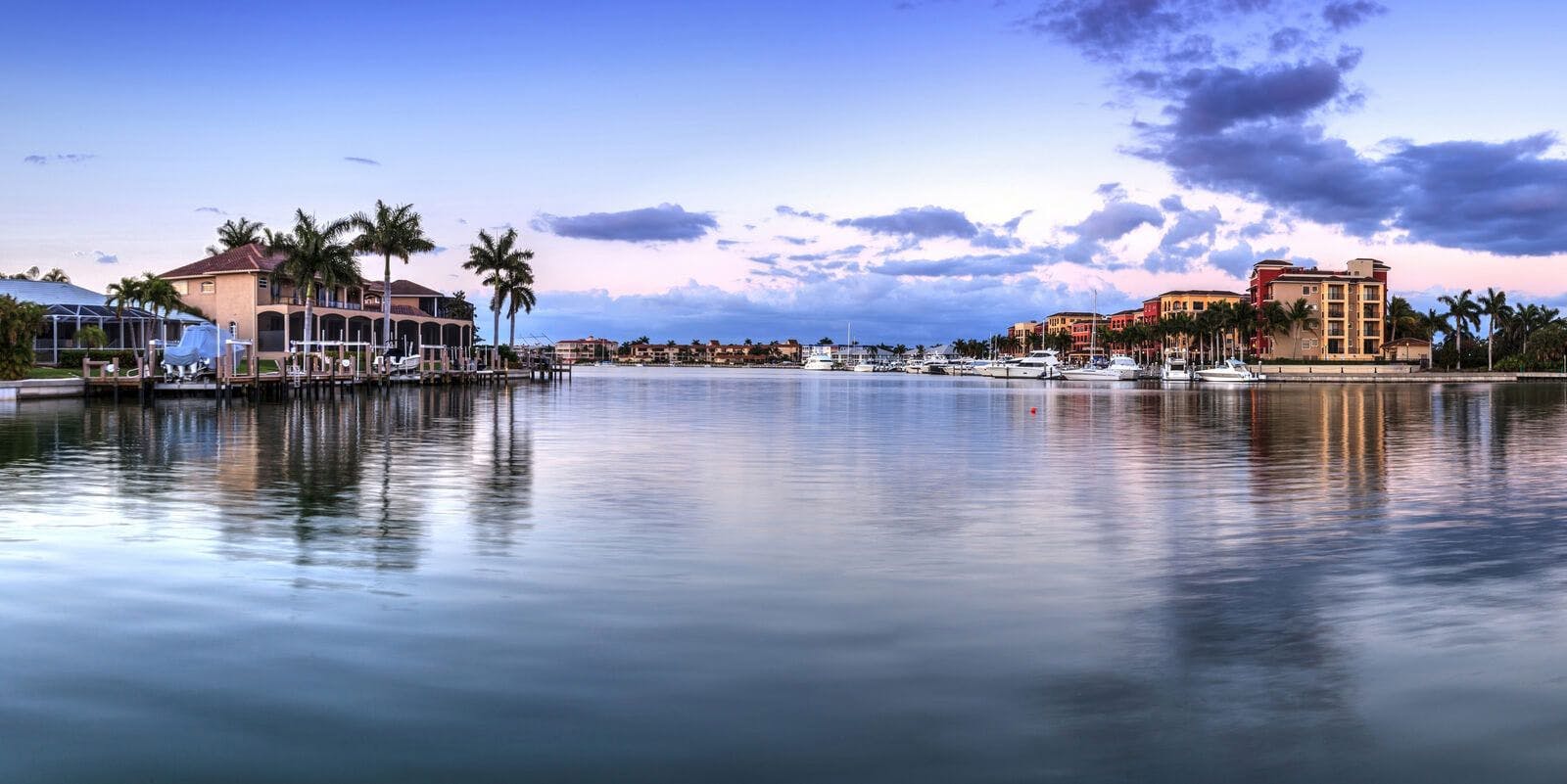 Homes on the waterfront in Marco Island