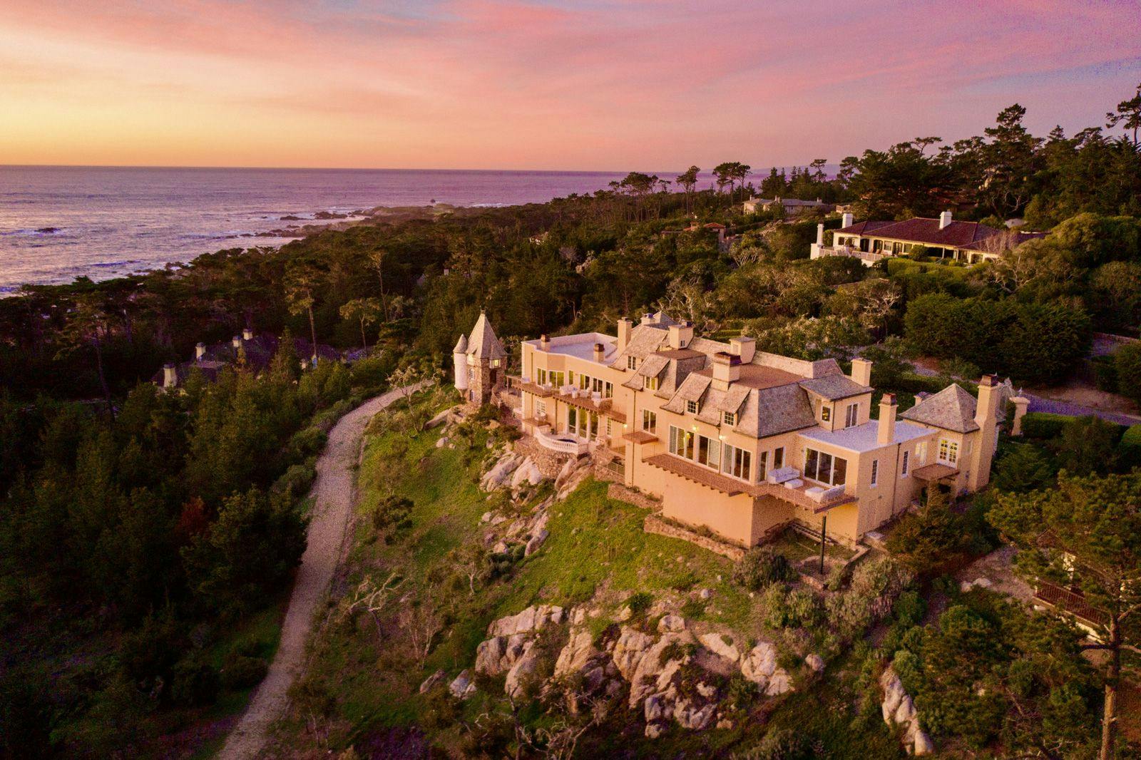 Monterey 22 6 bedroom villa