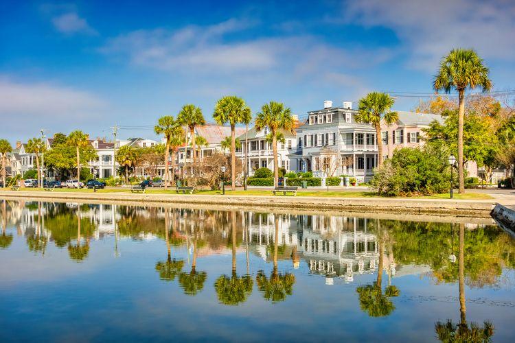North Carolina vs South Carolina, Charleston waterfront, Top Villas