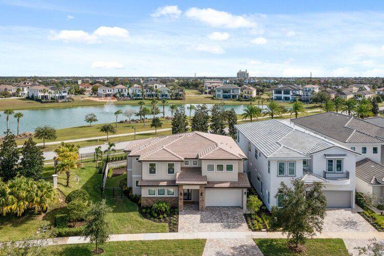 Orlando gated community rentals like Bears Den at Reunion