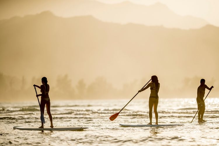 Paddleboarding, the best time to visit Kauai, Top Villas