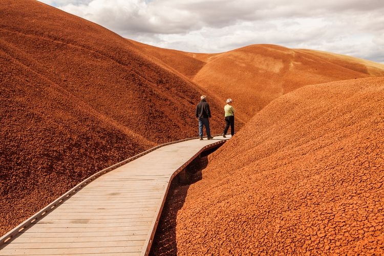 painted-hills-things-to-do-in-oregon.jpg