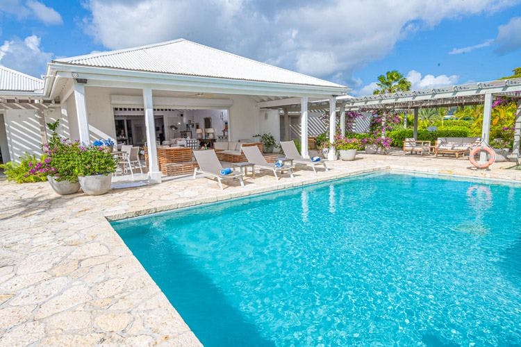 Palm point Antigua villa with private pool