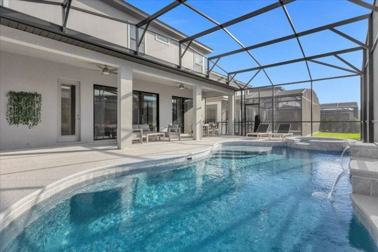 The private pool at Paradiso Grande 3 resort villa in Orlando