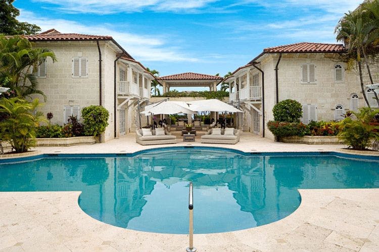 Bachelor Hall Porters villa with pool