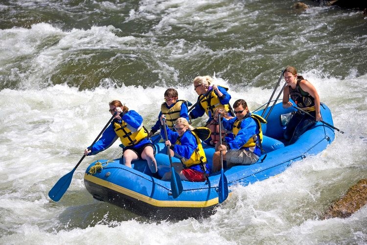 Rafting in Colorado, best time to visit Colorado, Top Villas