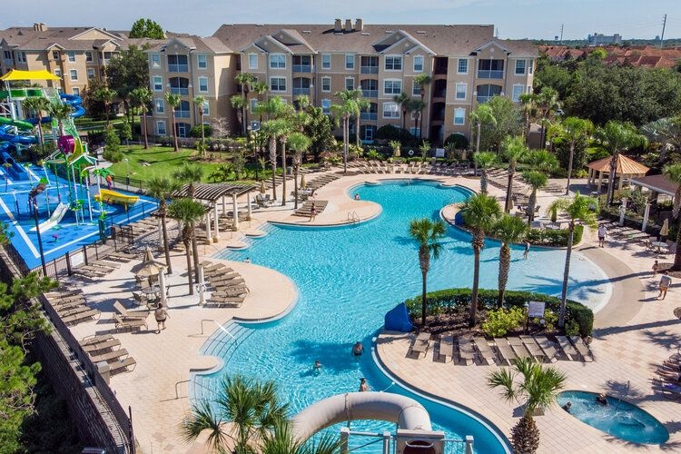 Resort view by Windsor Hills apartments, Orlando, Top Villas