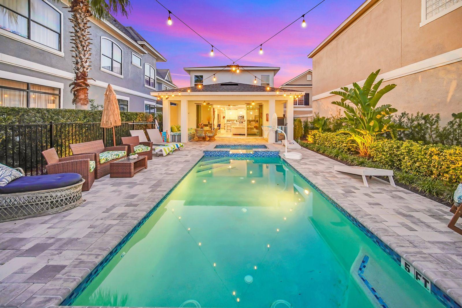 Reunion Resort 1393 4 bedroom vacation rentals in Orlando Florida