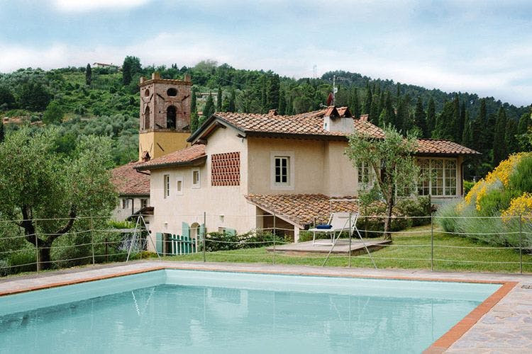 Rica villa in Tuscany with private pool