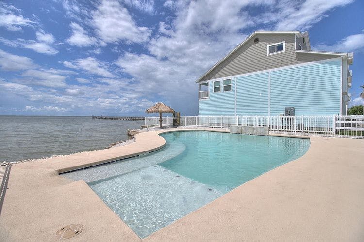 Rockport Beach vacation rentals - Rockport 34 seafront rental with private pool