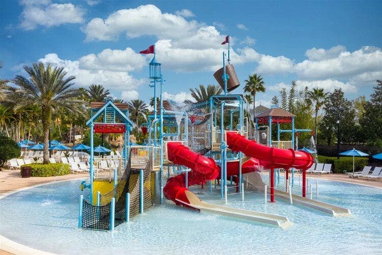 Dive into Reunion's water park with pool, lazy river and splash pad.