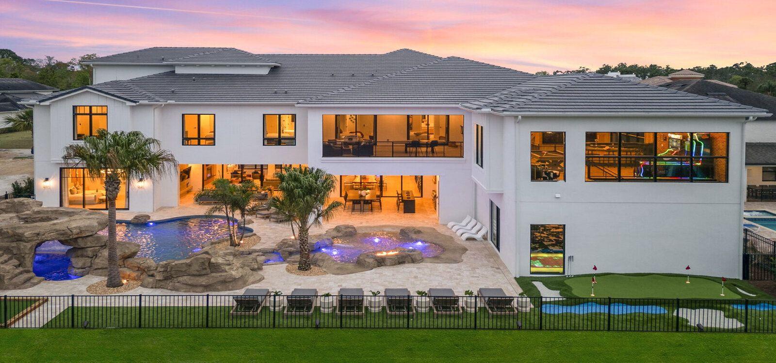 Disney World villas for large families, Reunion Resort 7600, Top Villas