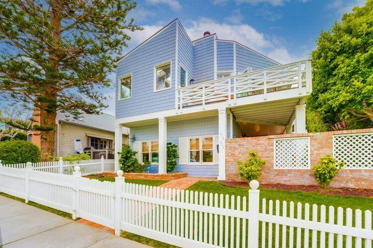 San Diego townhome rentals in La Jolla