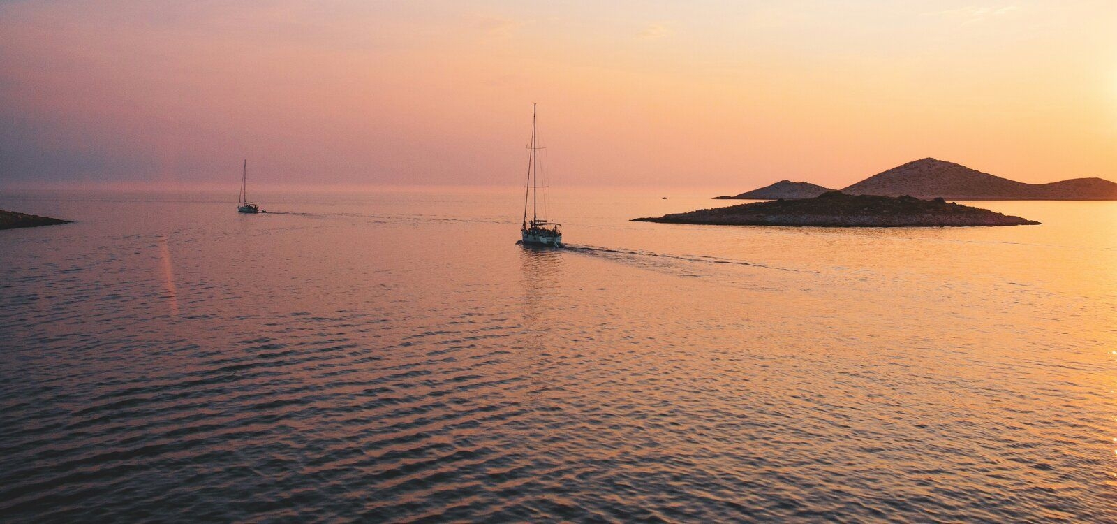 Sailing holidays Croatia, sunset, Top Villas