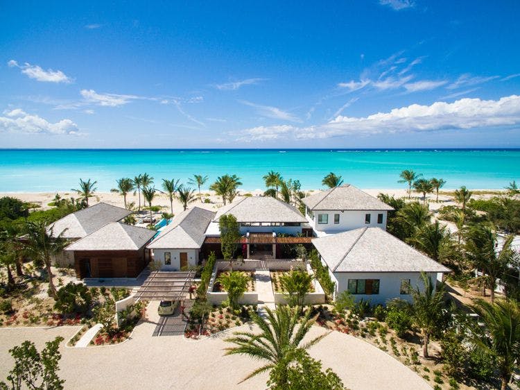Sea view house rentals Providenciales - Hawksbill luxury large villa on white sand beach with sea view