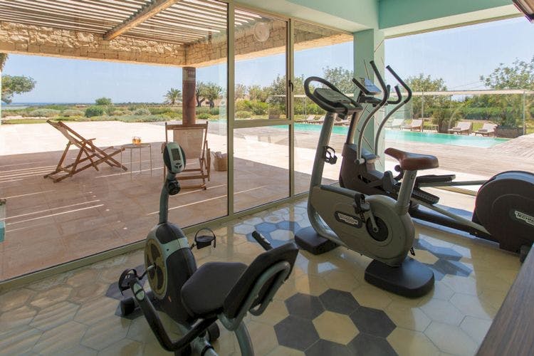 Sicily villas with home gyms