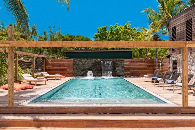 Silver Sands Thompson Cove villas with pools