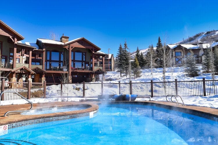 Steamboat Springs 7 home with pool access