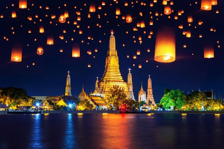 Thailand holidays festivals, light lanterns, Top Villas