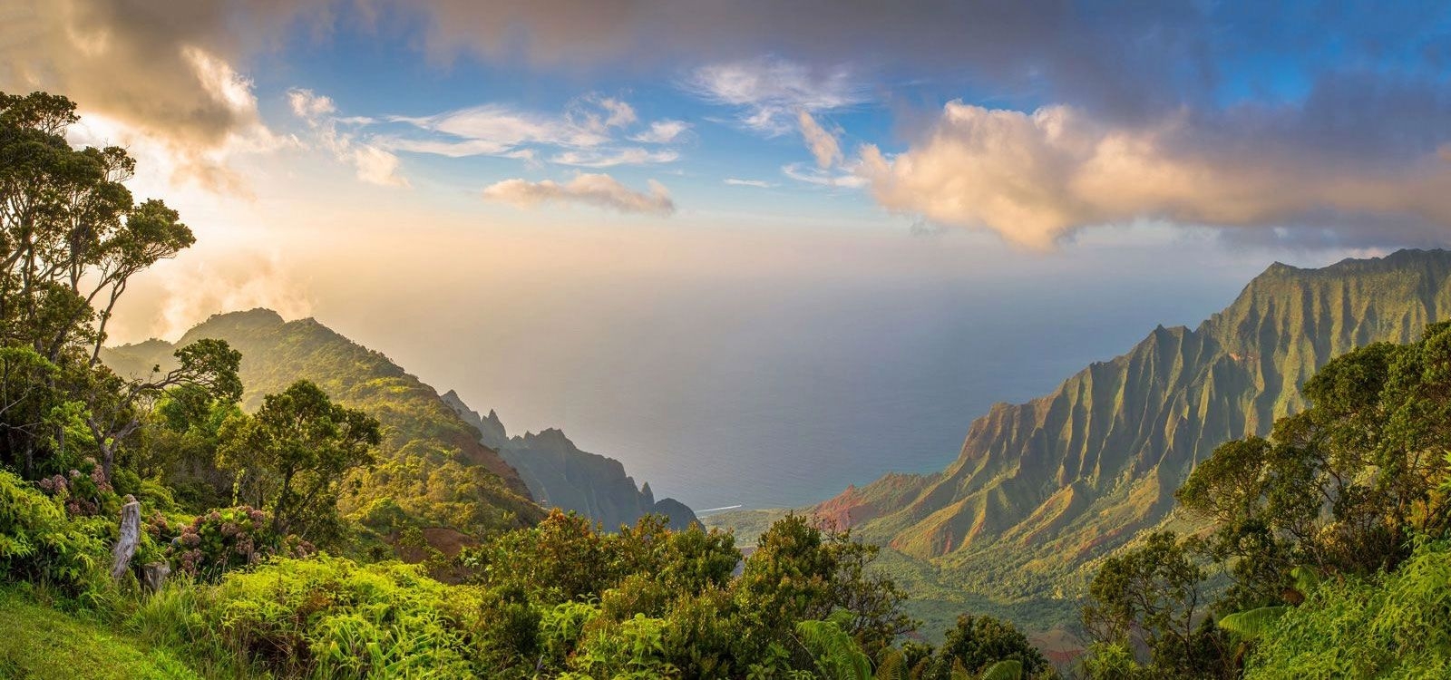the best time to visit hawaii a month by month guide
