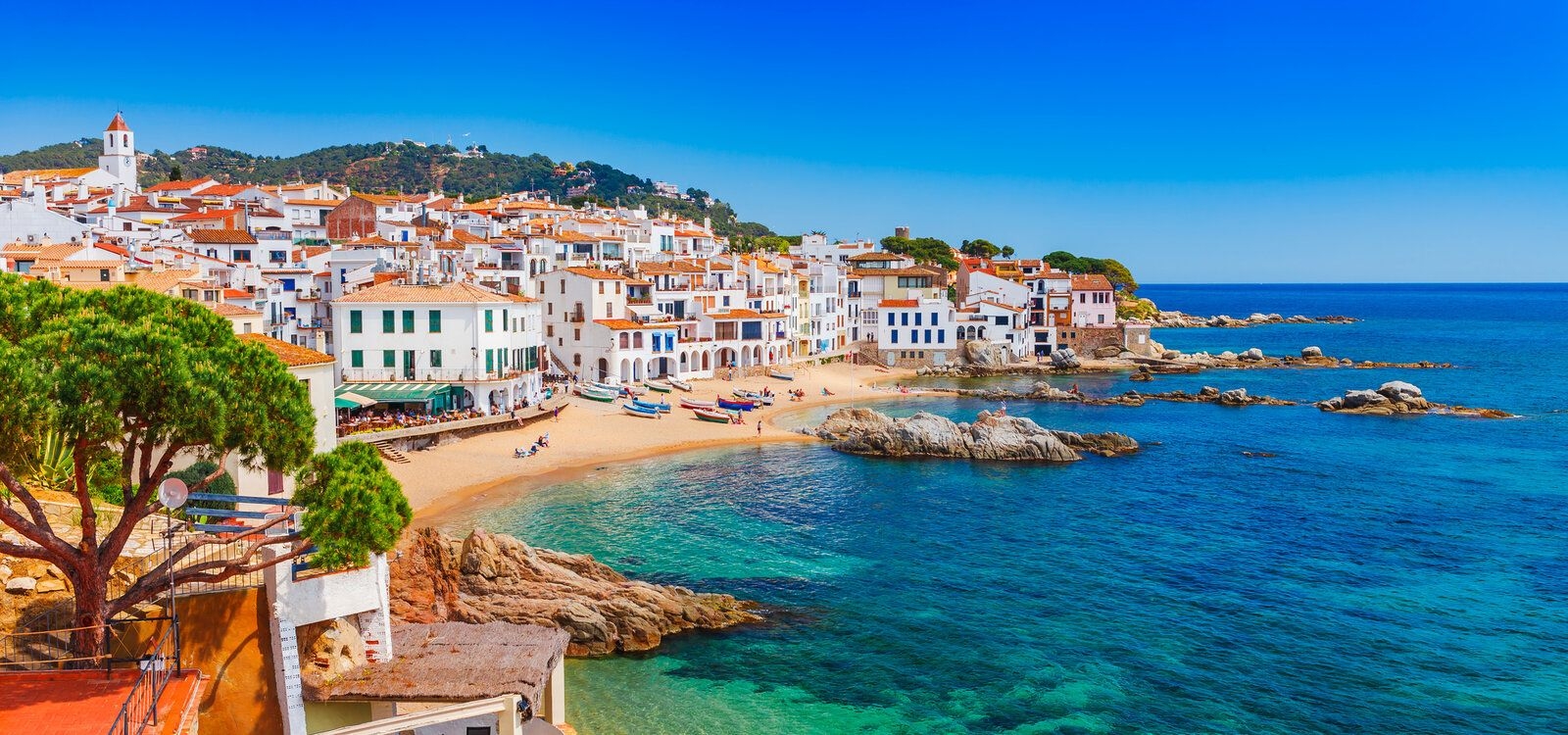 The best time to visit Spain, Costa Brava coastline, Top Villas