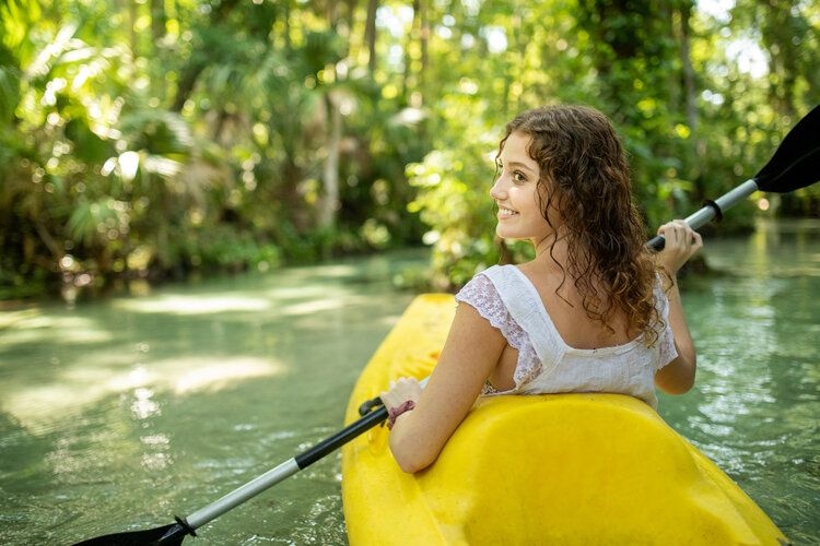 Things to do in Cape Coral, kayaking, Top Villas