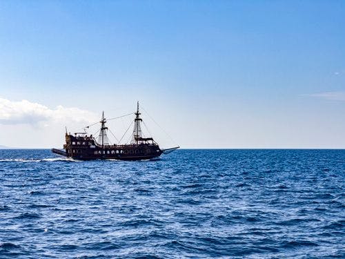 A tourist pirate ship