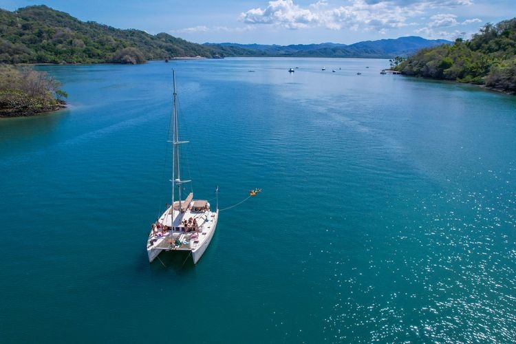Things to do in Costa Rica, Catamaran cruise, Top Villas