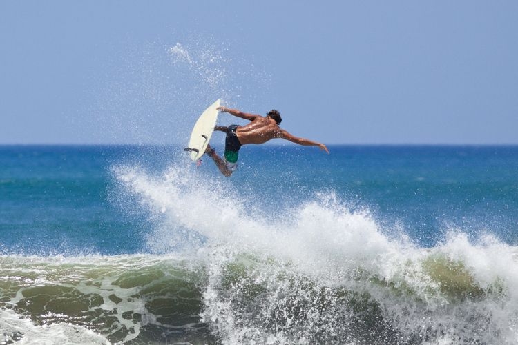 Things to do in Costa Rica, surfing, Top Villas