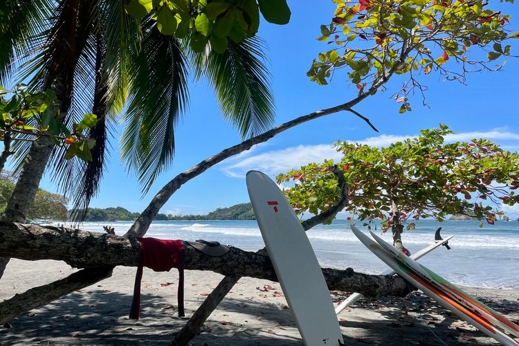 Things to do in Costa Rica, surfing, families, Top Villas